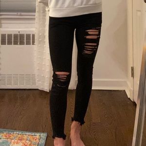 American Eagle Black Ripped Skinny Jeans (Size 2 Short)